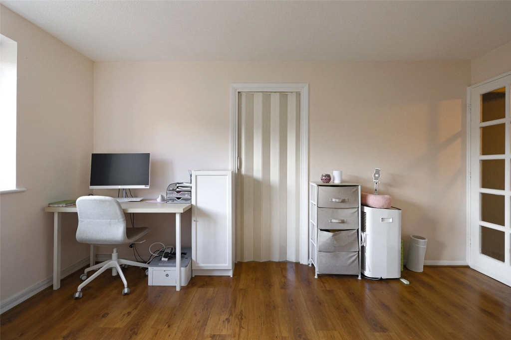 1 bedroom apartments/flats for sale in Ringwood Gardens, Mudchute - E14 view 9
