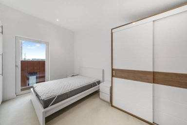 Whiting Way, Surrey Quays - SE16 view 5