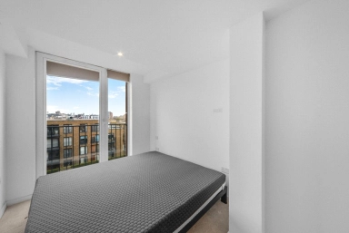 Whiting Way, Surrey Quays - SE16 view 4