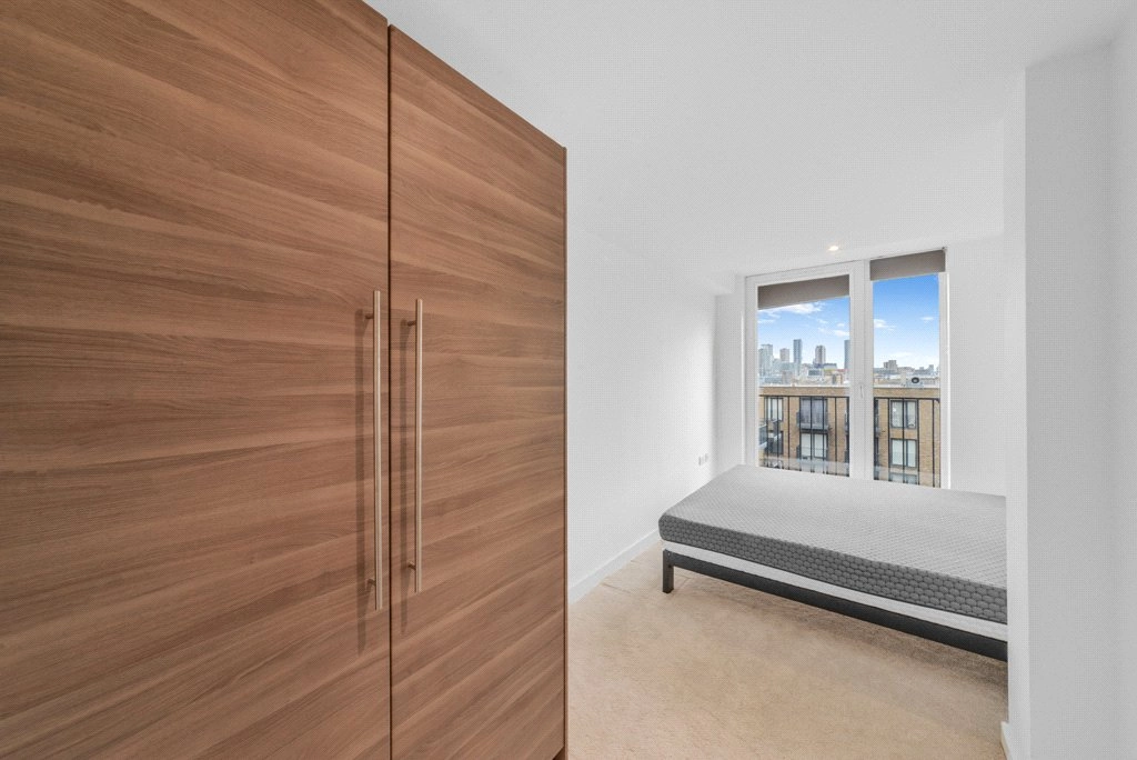3 bedrooms apartments/flats for sale in Whiting Way, Surrey Quays - SE16 view 13