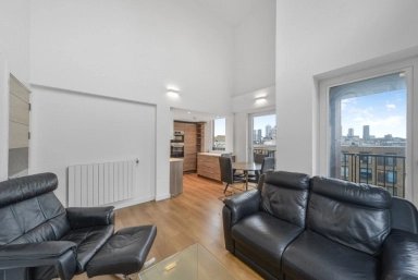 Whiting Way, Surrey Quays - SE16 view 2