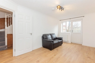 Telegraph Place, Mudchute - E14 view 2