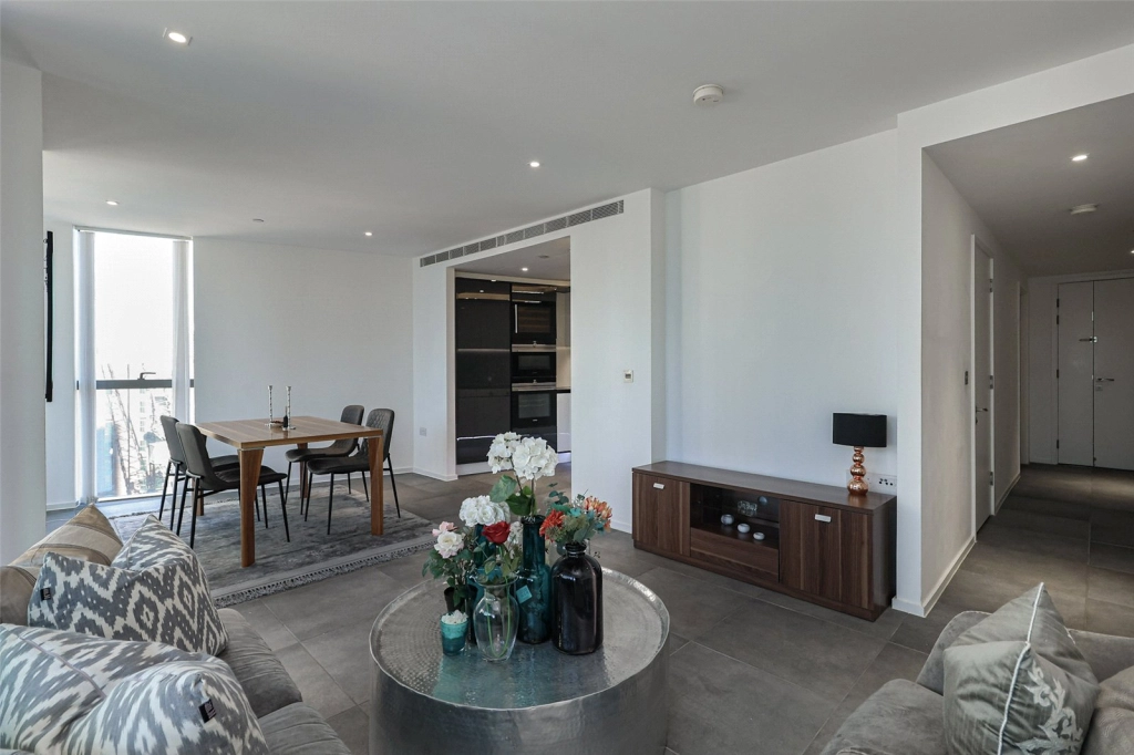 2 bedrooms apartments/flats for sale in Dollar Bay Place, South Quay - E14 view 9