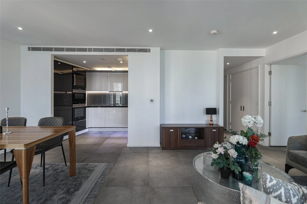 2 bedrooms apartments/flats for sale in Dollar Bay Place, South Quay - E14 view 10