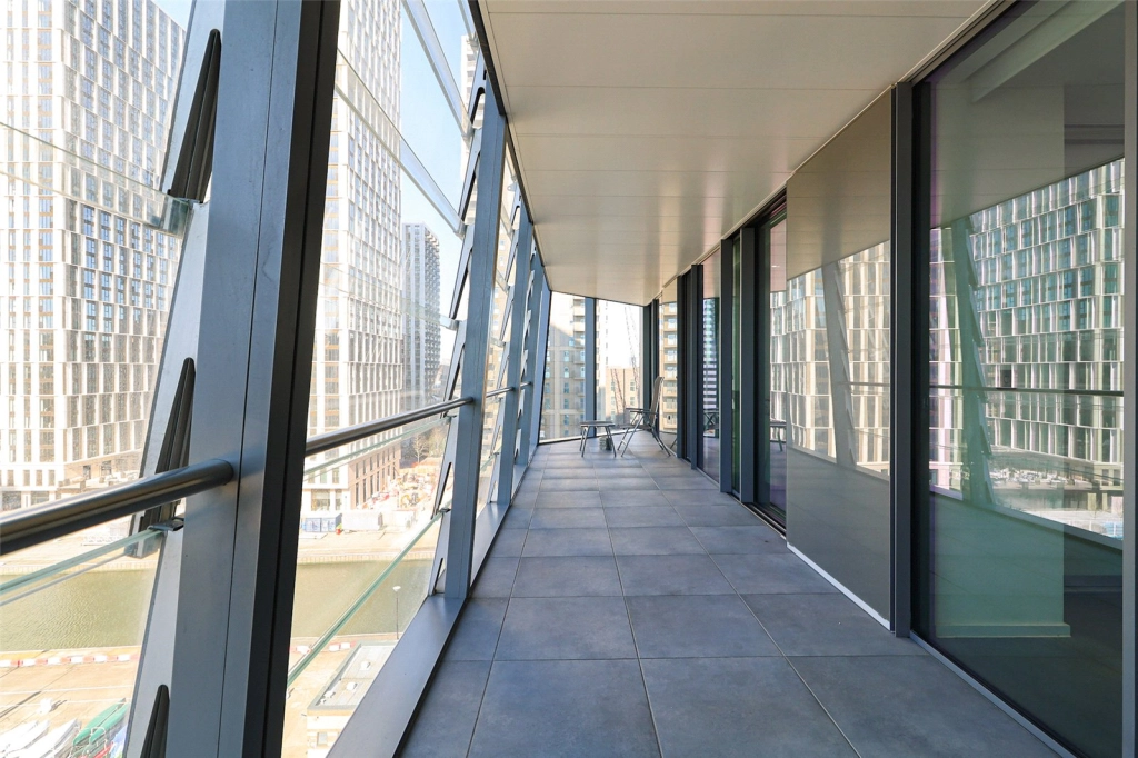 2 bedrooms apartments/flats for sale in Dollar Bay Place, South Quay - E14 view 24