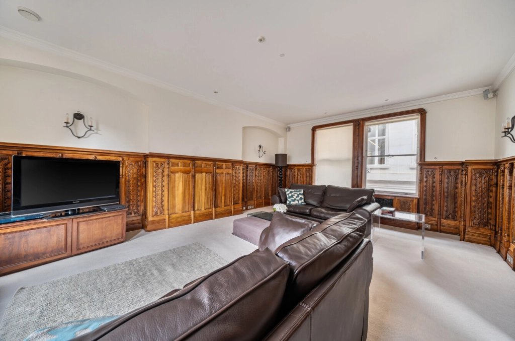 1 bedroom apartments/flats for sale in Lothbury, Bank - EC2R view 9