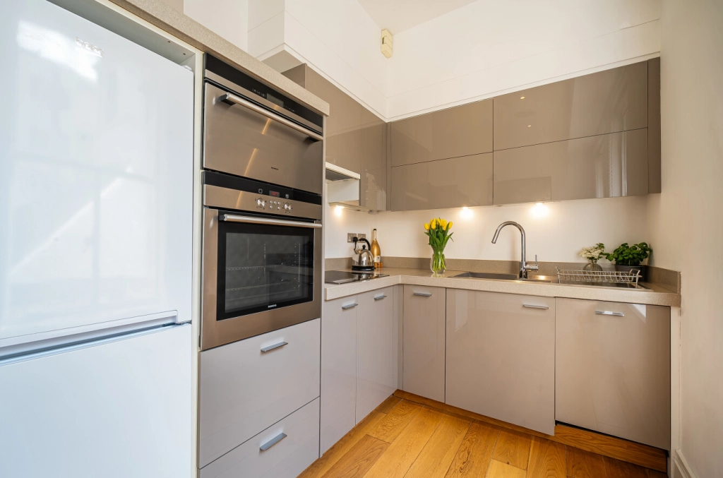 1 bedroom apartments/flats for sale in Lothbury, Bank - EC2R view 12
