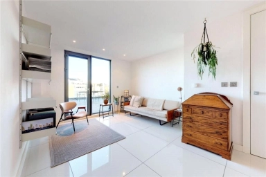 Richmond Road, London Fields - E8 view 2