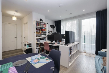 Ensign Street, Tower Hill - E1 view 9