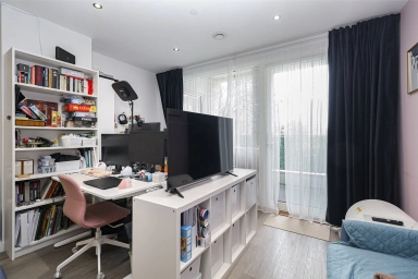 Ensign Street, Tower Hill - E1 view 8