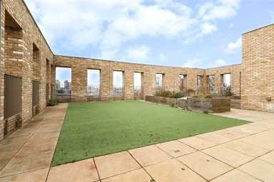 Ensign Street, Tower Hill - E1 view 14