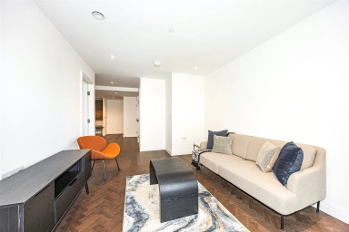 Eden Place, Royal Victoria - E16 view 3