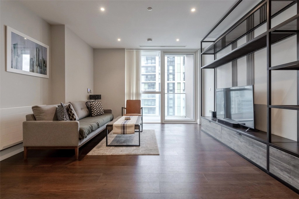 1 bedroom apartments/flats for sale in Harbour Way, South Quay - E14 view 10