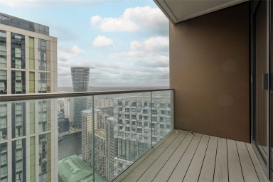 Harbour Way, South Quay - E14 view 7