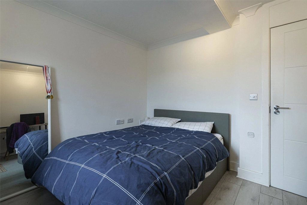 2 bedrooms apartments/flats for sale in Commercial Road, Westferry - E14 view 15