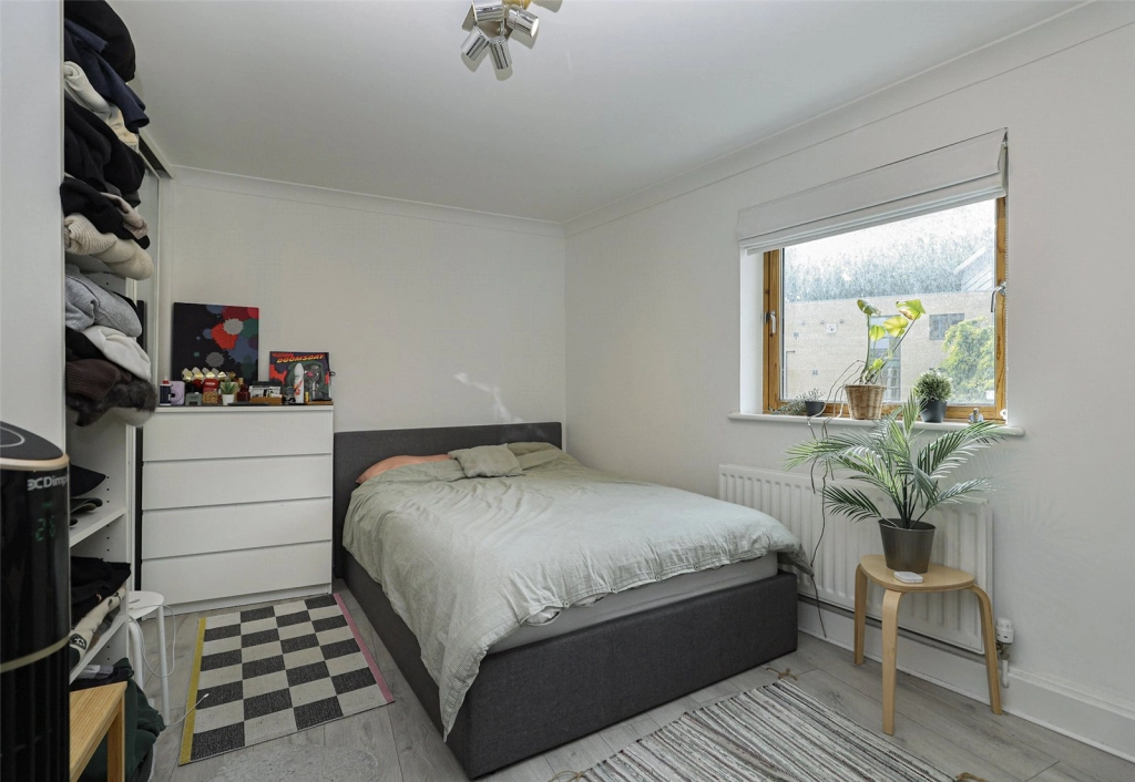2 bedrooms apartments/flats for sale in Commercial Road, Westferry - E14 view 6