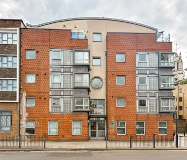 Commercial Road, Westferry - E14 view 18