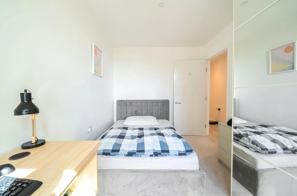 2 bedrooms apartments/flats for sale in Corsican Square, Bow - E3 view 12