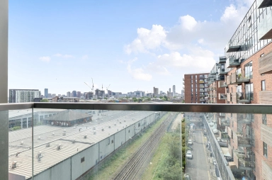 Corsican Square, Bow - E3 view 15