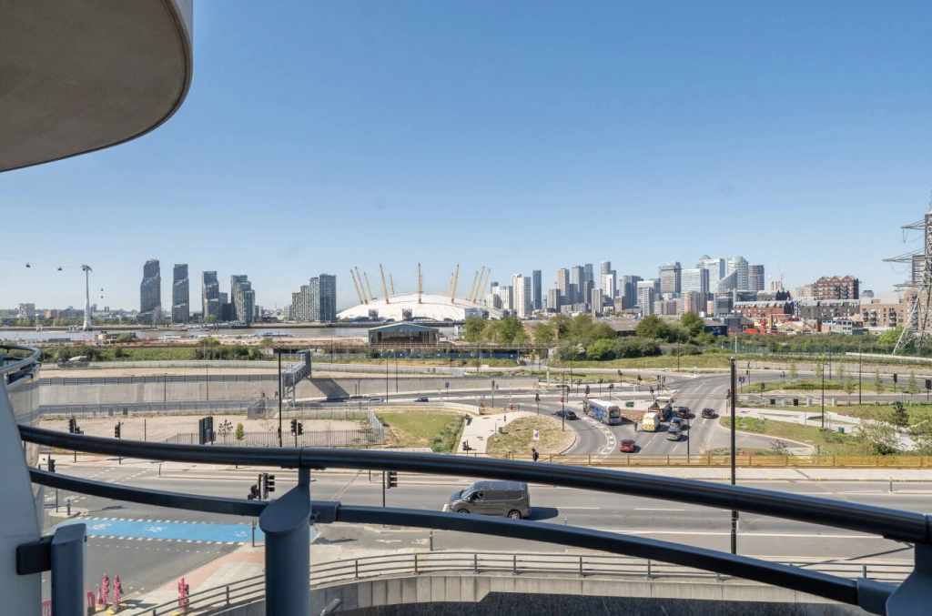 1 bedroom apartments/flats for sale in Tidal Basin Road, Royal Victoria - E16 view 7