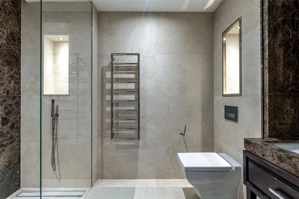 2 bedrooms apartments/flats for sale in Strand, Temple - WC2R view 28