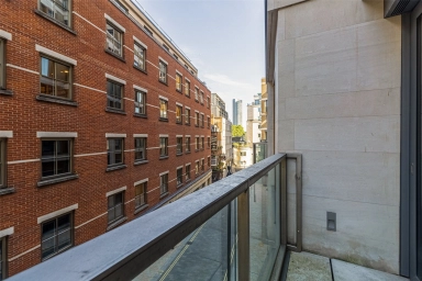 Strand, Temple - WC2R view 8