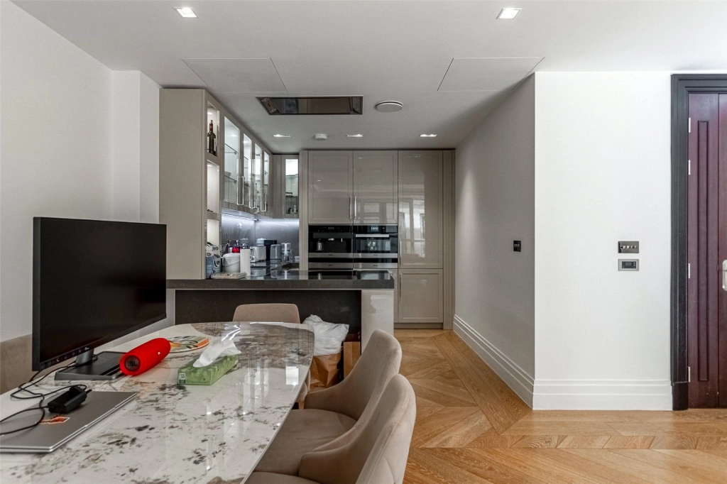 2 bedrooms apartments/flats for sale in Strand, Temple - WC2R view 16