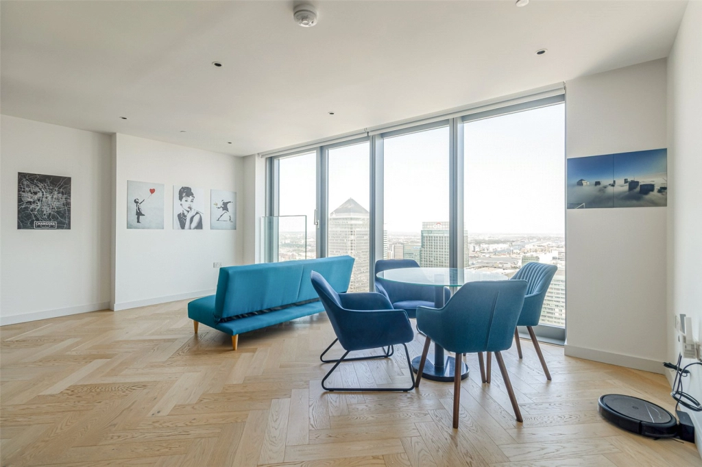 Studio apartments/flats for sale in Marsh Wall, Canary Wharf - E14 view 11