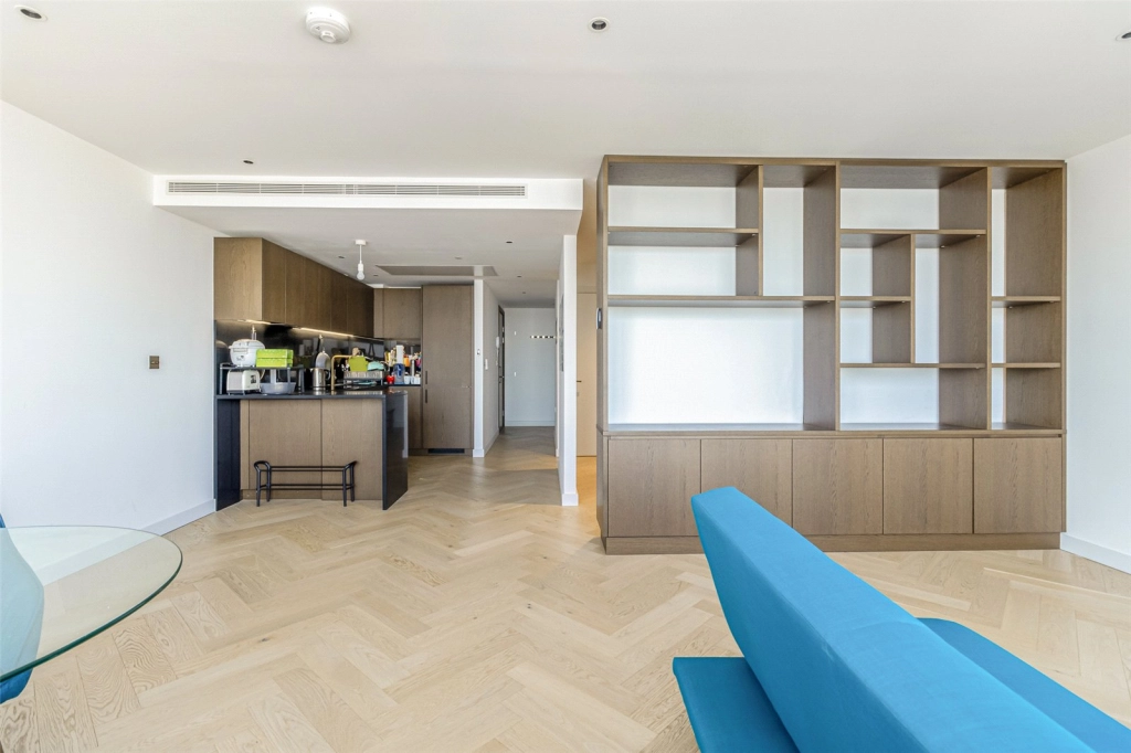 Studio apartments/flats for sale in Marsh Wall, Canary Wharf - E14 view 13