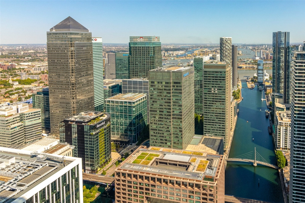 Studio apartments/flats for sale in Marsh Wall, Canary Wharf - E14 view 18