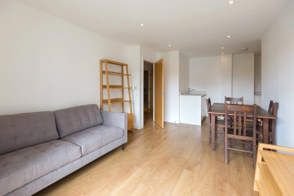 1 bedroom apartments/flats for sale in Voysey Square, Bromley-By-Bow - E3 view 3