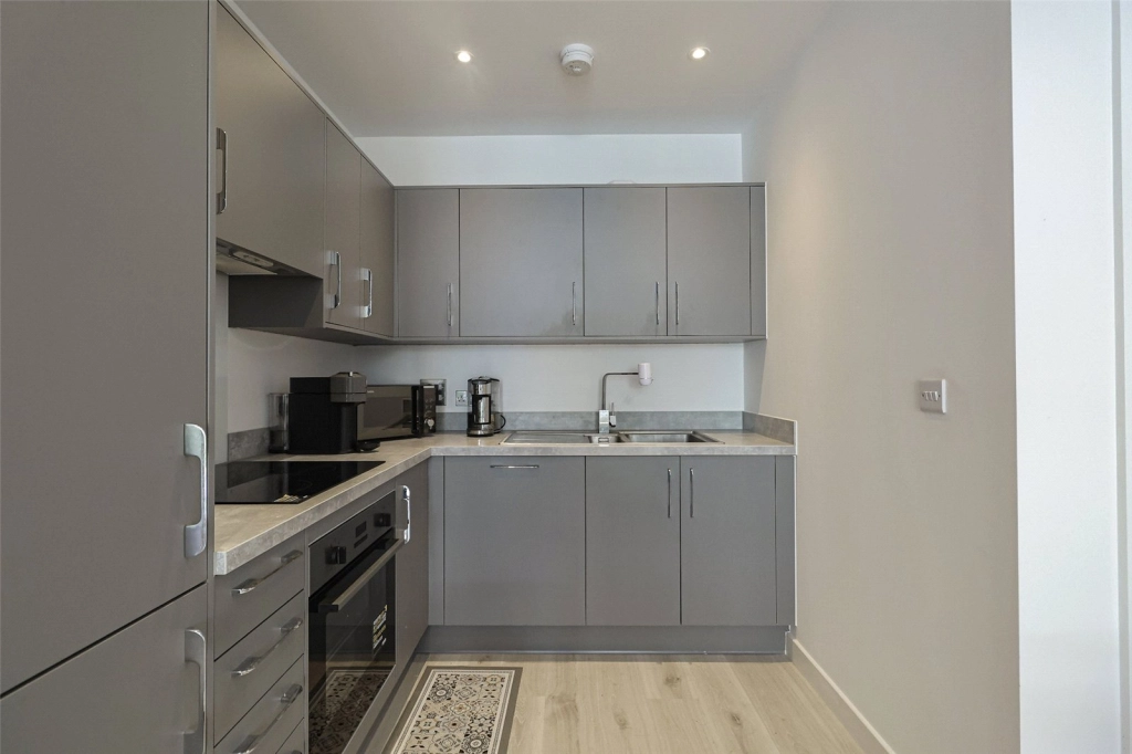 1 bedroom apartments/flats for sale in Frogley Park, Barking - IG11 view 16