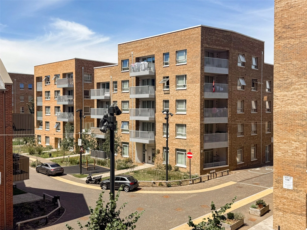 1 bedroom apartments/flats for sale in Frogley Park, Barking - IG11 view 27