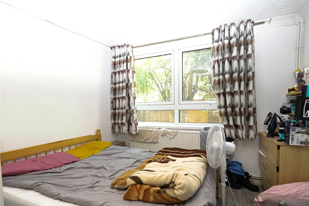 5 bedrooms apartments/flats for sale in Nairn Street, Poplar - E14 view 4