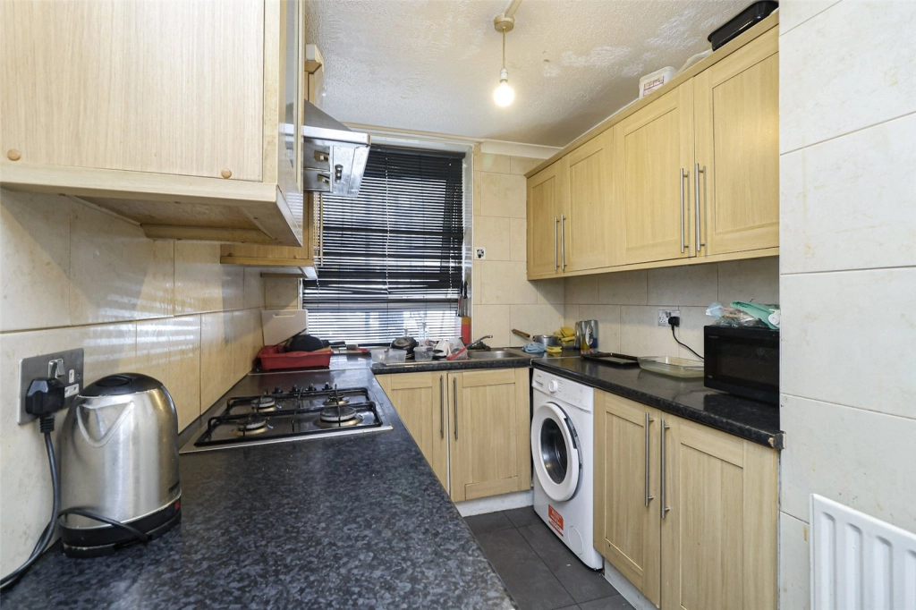 5 bedrooms apartments/flats for sale in Nairn Street, Poplar - E14 view 10