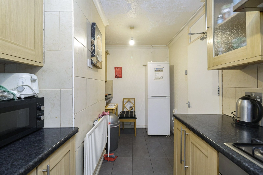 5 bedrooms apartments/flats for sale in Nairn Street, Poplar - E14 view 11