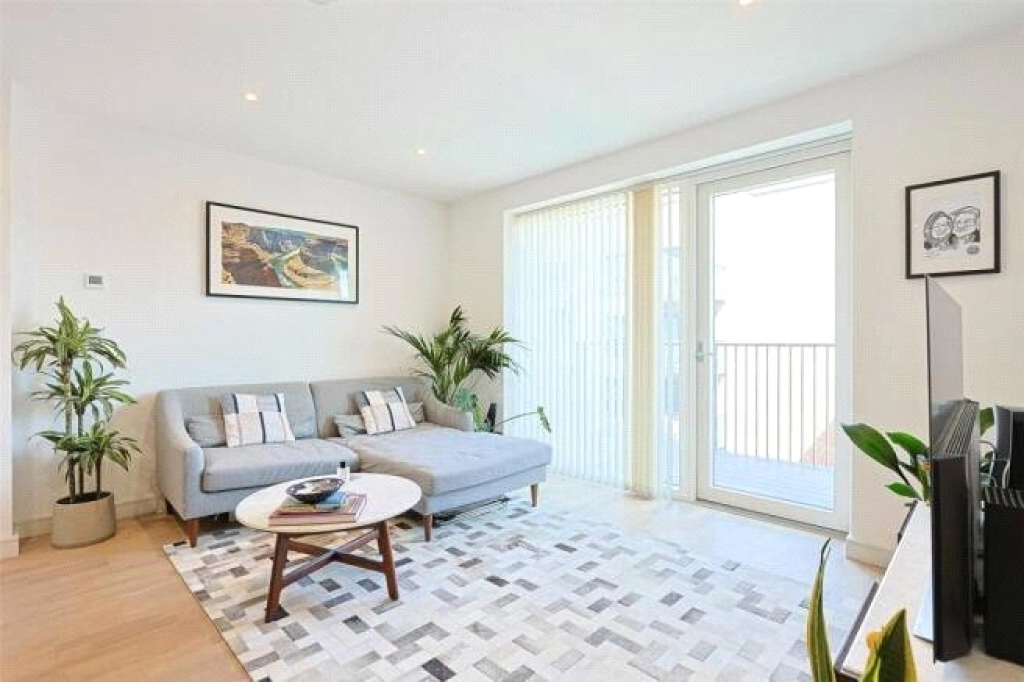 2 bedrooms apartments/flats for sale in Marsh Wall, London - E14 view 3