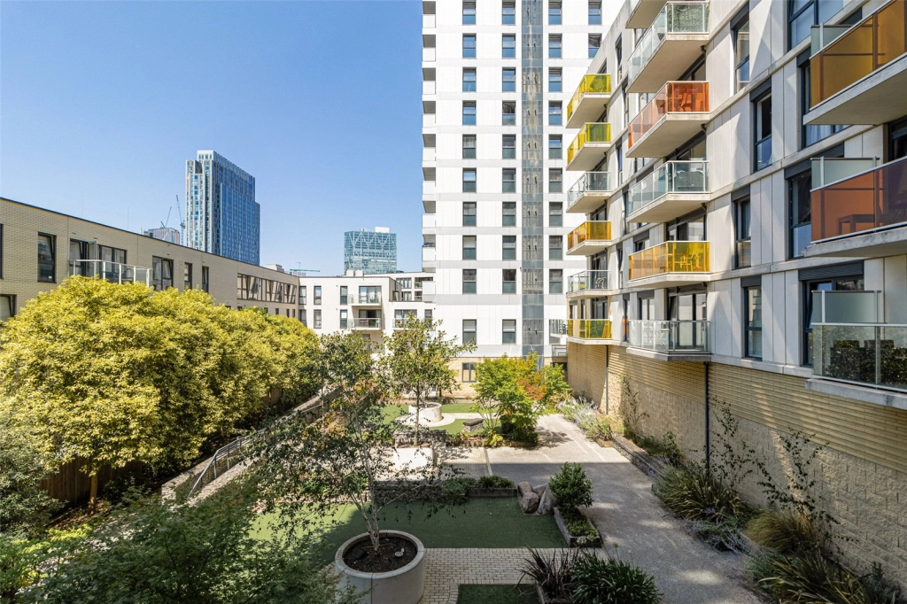 2 bedrooms apartments/flats for sale in Commercial Street, Aldgate - E1 view 16