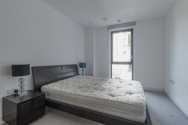 Commercial Street, Aldgate - E1 view 21