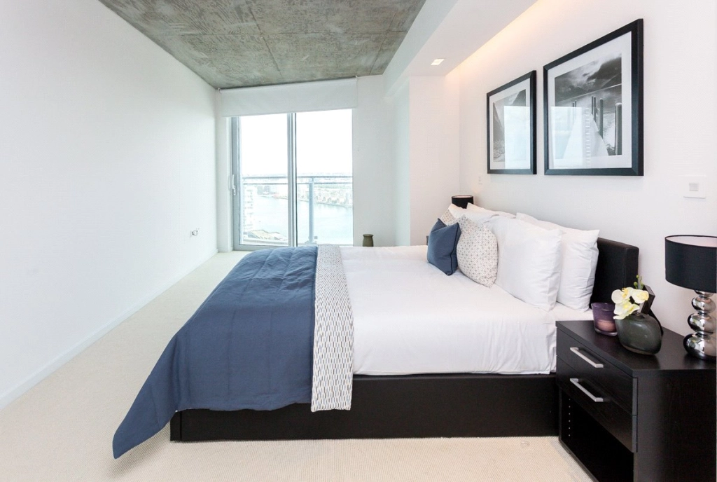 2 bedrooms apartments/flats for sale in Tidal Basin Road, Royal Victoria - E16 view 6