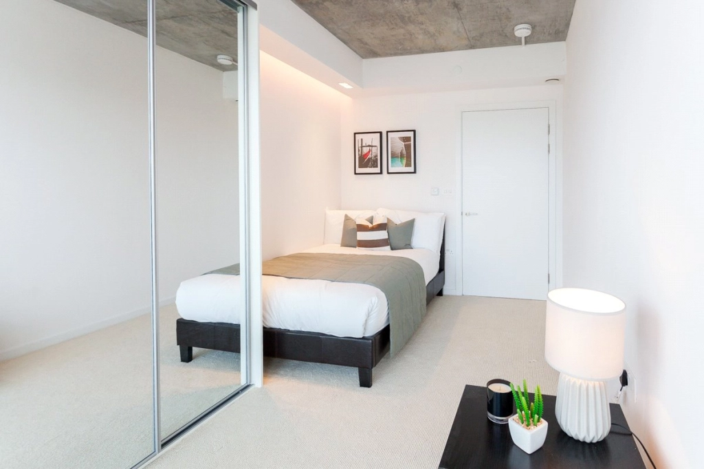 2 bedrooms apartments/flats for sale in Tidal Basin Road, Royal Victoria - E16 view 7