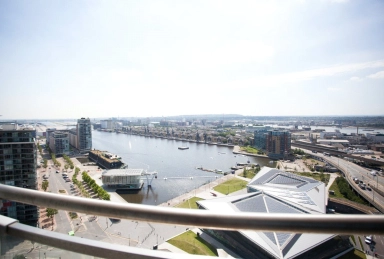 Tidal Basin Road, Royal Victoria - E16 view 12