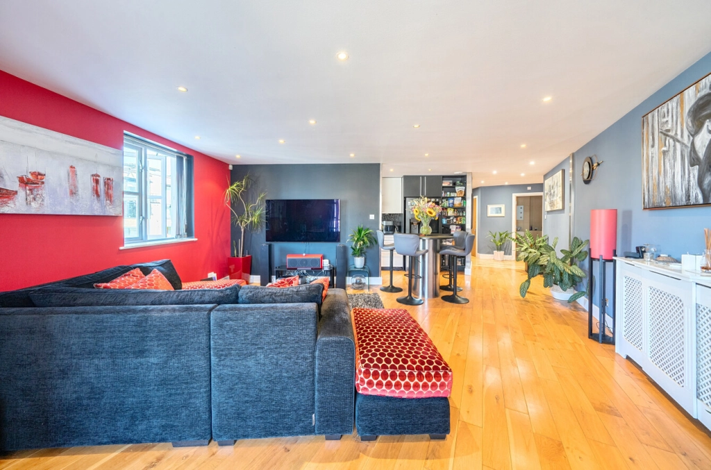 3 bedrooms apartments/flats for sale in Victory Place, Limehouse - E14 view 11