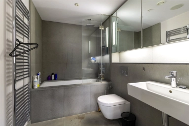 Strand, Temple - WC2R view 7
