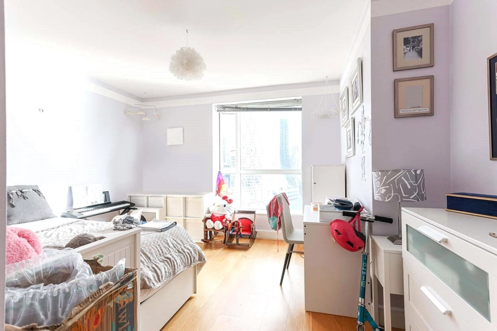 3 bedrooms apartments/flats for sale in Berkeley Tower, 48 Westferry Circus, Canary Wharf - E14 view 7