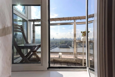 Berkeley Tower, 48 Westferry Circus, Canary Wharf - E14 view 9