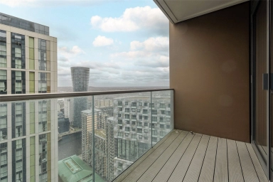 Harbour Way, South Quay - E14 view 1