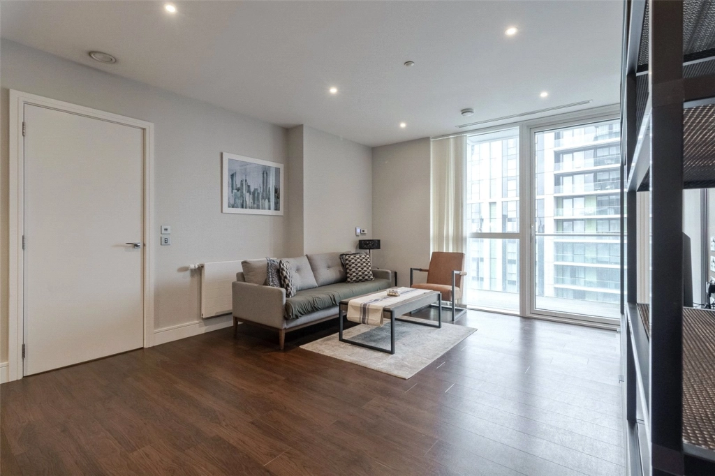 1 bedroom apartments/flats for sale in Harbour Way, South Quay - E14 view 11