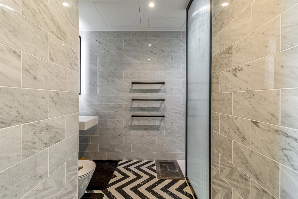 1 bedroom apartments/flats for sale in Wards Place, Canary Wharf - E14 view 15