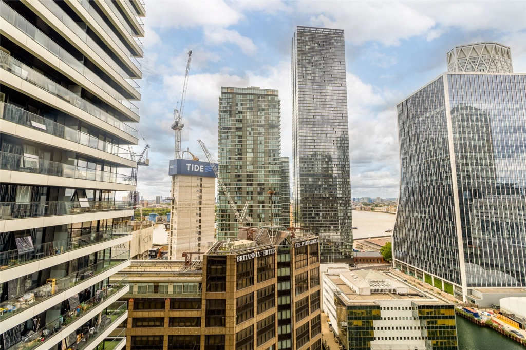 1 bedroom apartments/flats for sale in Wards Place, Canary Wharf - E14 view 18